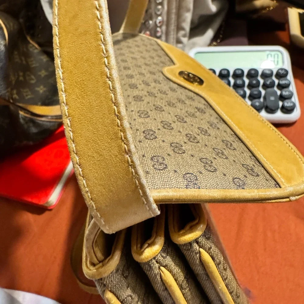 Gucci Patterned Tan and Yellow Women's Bag - Picture 12 of 13